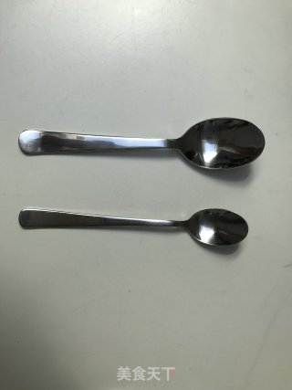 香蒜酱辫子面包的做法步骤：3