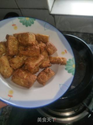 五花肉煲豆腐的做法步骤：8