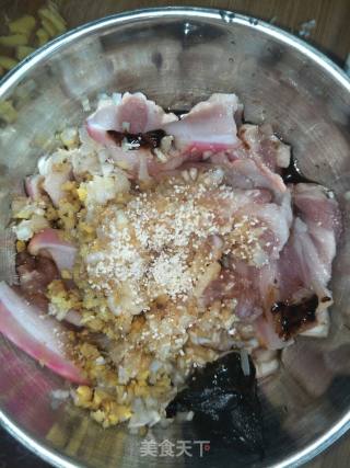 南瓜蒸肉的做法步骤：3