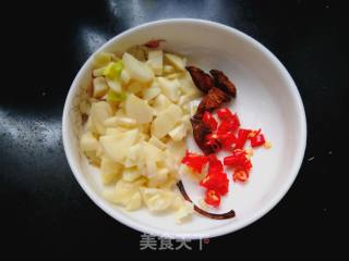 蒜蓉灰灰菜的做法步骤：4