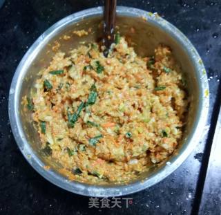 菜盒子的做法步骤：9