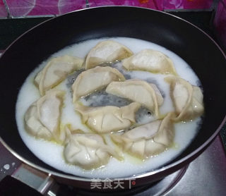 冰花煎饺的做法步骤：6