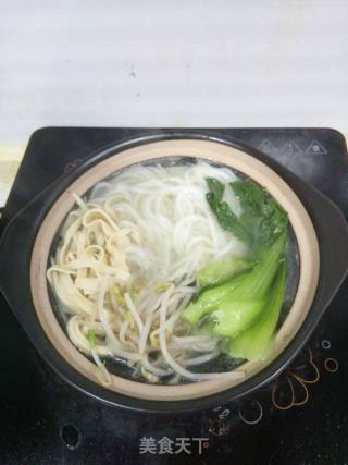 肉酱米线的做法步骤：7