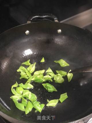 土豆炒腊肉的做法步骤：5