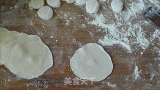 酸菜饺子的做法步骤：7