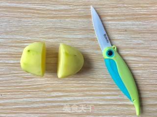 乳酸菌蛋黄土豆泥的做法步骤：2