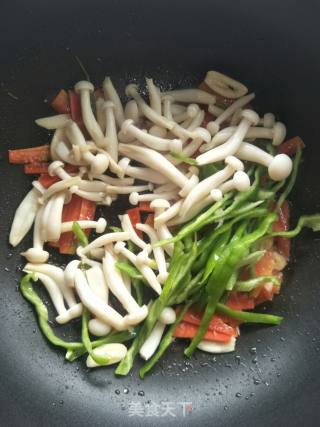 素炒白玉菇的做法步骤：4