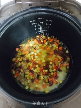 土豆腊肠焖饭的做法步骤：6