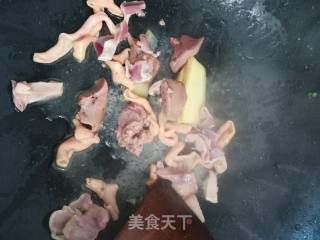 韭菜炒鸡杂的做法步骤：4