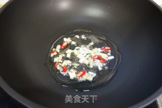 珍珠菇烩芹菜腐竹的做法步骤：6