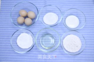 低糖版戚风蛋糕的做法步骤：1