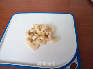香蕉奶昔的做法步骤：3