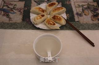自制韭菜盒子的做法步骤：7
