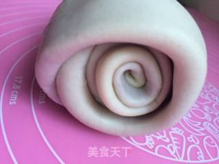 椰蓉豆沙卷的做法步骤：6