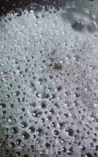 小西红柿糖雪球的做法步骤：3