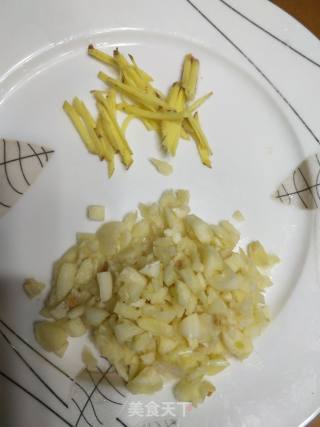 广式盐水菜心????????的做法步骤：2