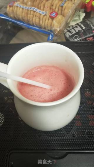 西瓜奶昔的做法步骤：2