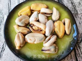 炸海虹的做法步骤：1