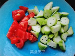 蕃茄炒丝瓜的做法步骤：3