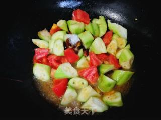 蕃茄炒丝瓜的做法步骤：7