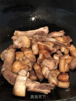 竹笋香菇烧肉的做法步骤：3