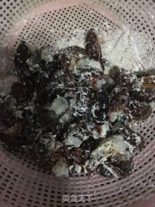 蒜茸虾球的做法步骤：3