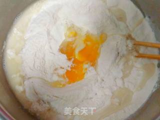 自制手擀面的做法步骤：2