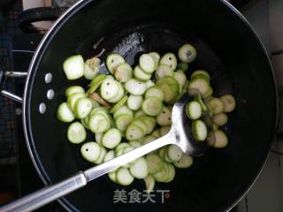 美味丝瓜蛋汤--家庭版的做法步骤：5
