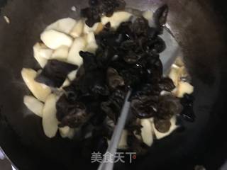 木耳炒山药的做法步骤：8