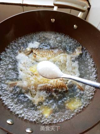 鲫鱼豆腐汤的做法步骤：4