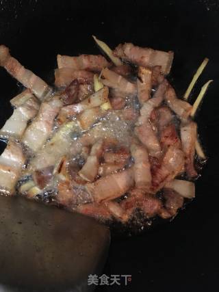 芋头韭菜花粥的做法步骤：2