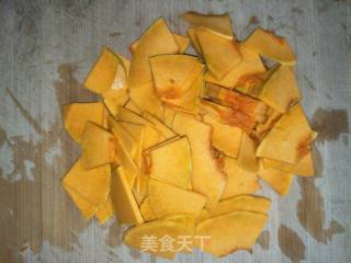 小米南瓜粥的做法步骤：1