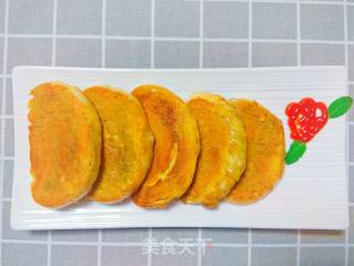 蛋香椒脆馒头片的做法步骤：7