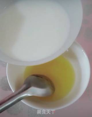 牛奶草莓布丁的做法步骤：4