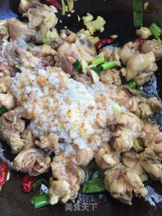 三杯鸡的做法步骤：8