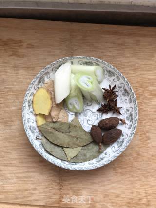 酱牛肉的做法步骤：4