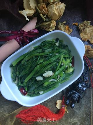 清炒油麦菜的做法步骤：8