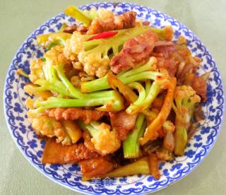 花菜五花肉的做法步骤：4