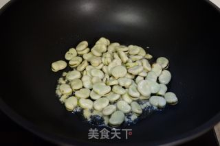 香菜蚕豆瓣的做法步骤：4