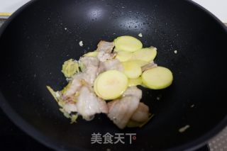 五花蒜苔土豆片的做法步骤：6