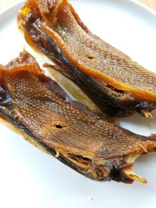 彩椒蒜苗炒腊板鸭的做法步骤：2
