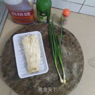 凉拌金针菇的做法步骤：1