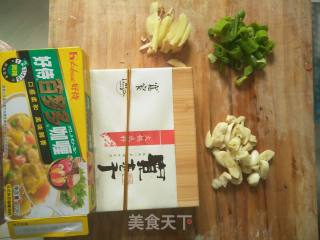 麻辣咖喱小龙虾的做法步骤：3
