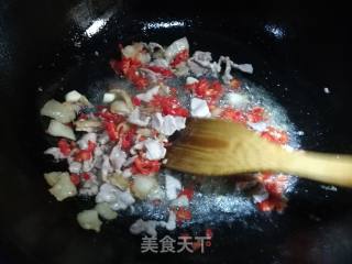 花菜烧肉的做法步骤：8