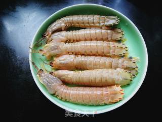 香辣皮皮虾的做法步骤：1