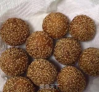 红薯豆沙馅芝麻球的做法步骤：8