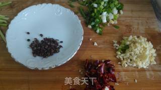 蒜蓉空心菜的做法步骤：1