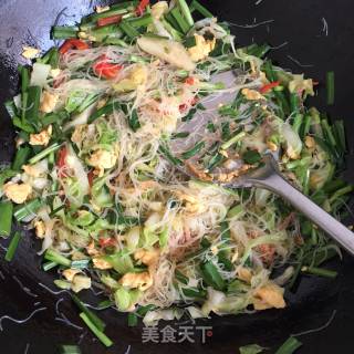 炒米粉的做法步骤：1