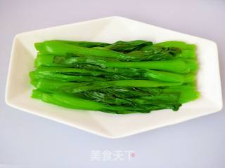 爽口浇汁油菜的做法步骤：4