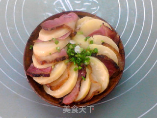 土豆蒸腊肉的做法步骤：8